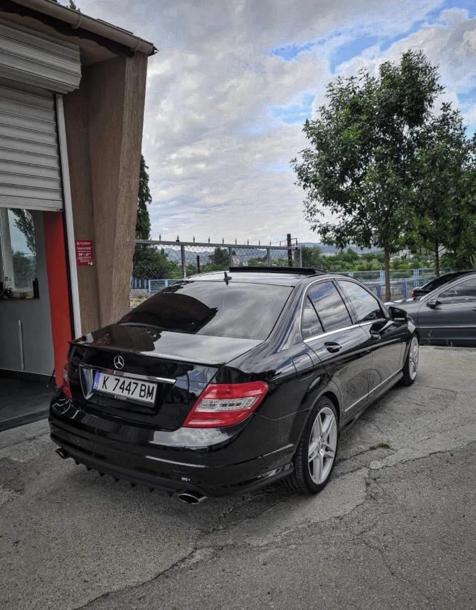 Mercedes-Benz C 350  - изображение 5