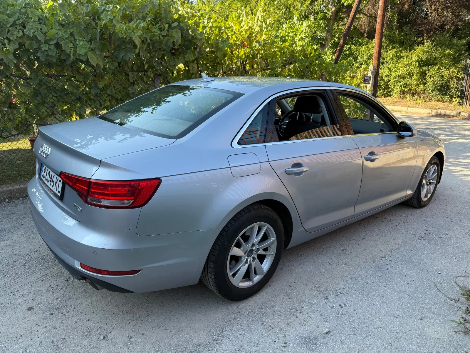Audi A4 2.0 TFSI - изображение 3