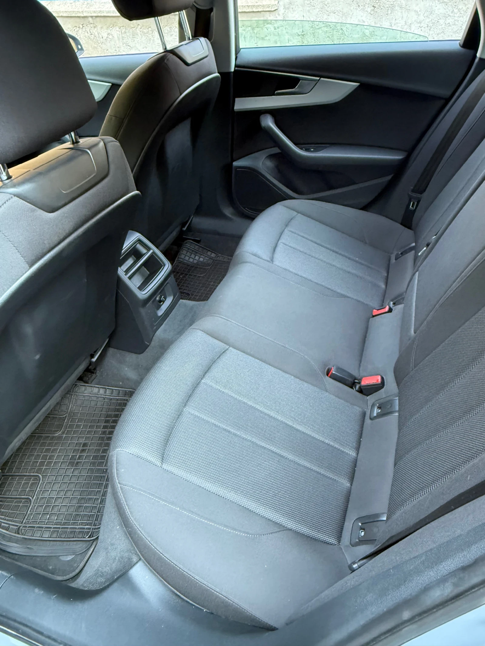 Audi A4 2.0 TFSI | Mobile.bg   13