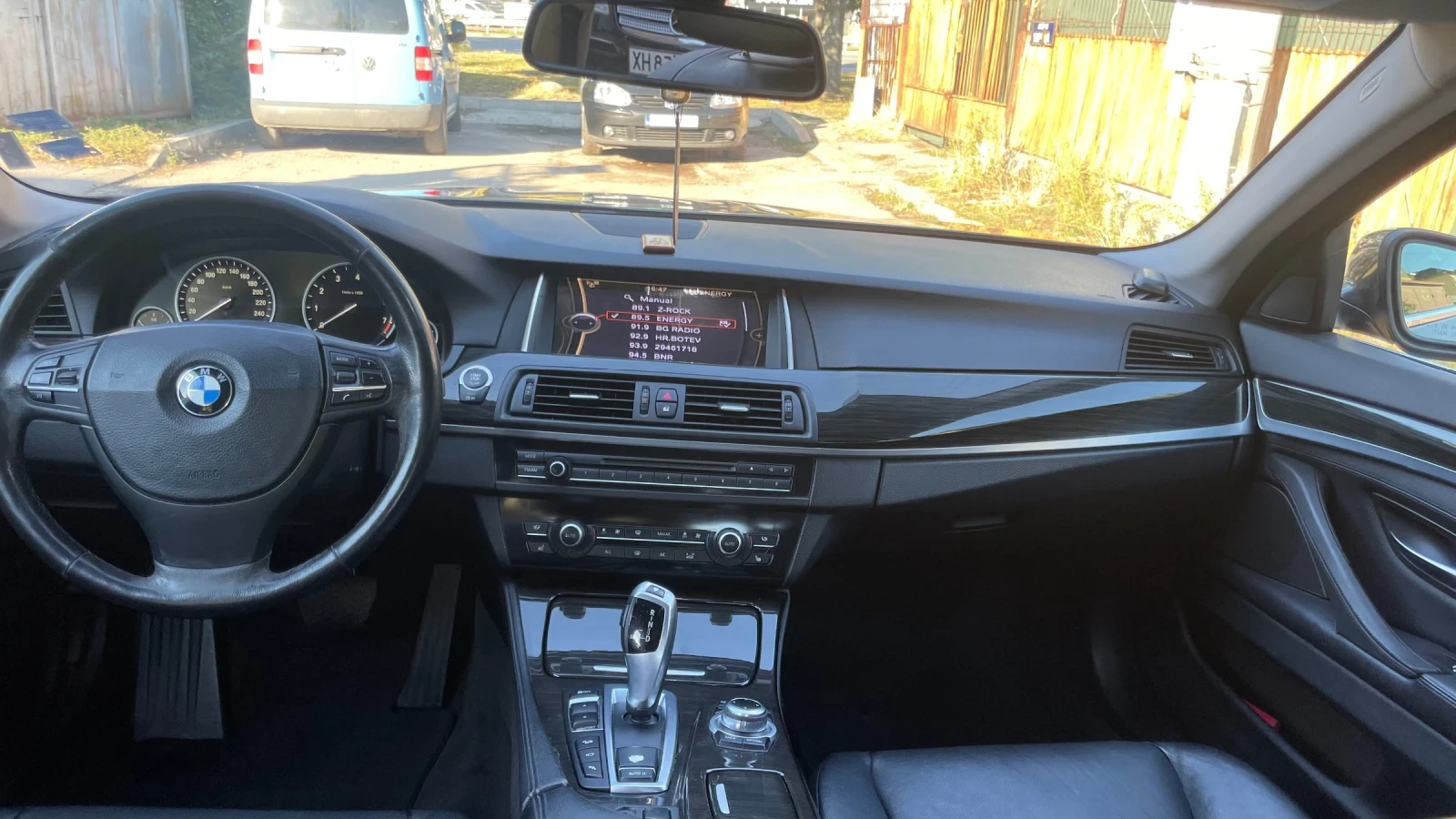 BMW 528 XDrive F10 - изображение 4