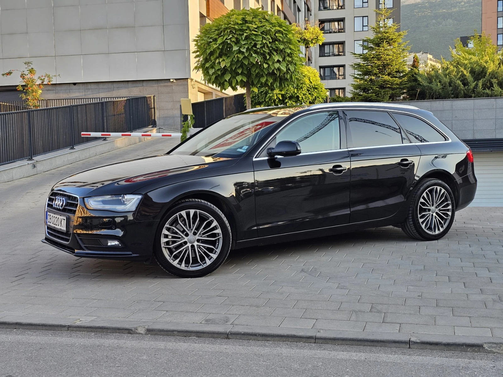 Audi A4 2.0tdi* АВТОМАТИК*  | Mobile.bg — изображение 2