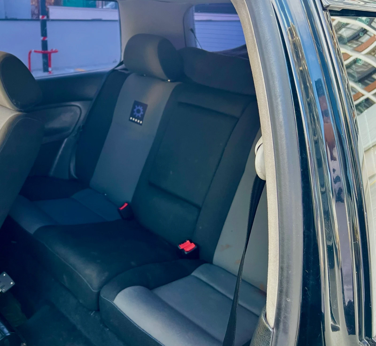 VW Golf 1.6 Highline  | Mobile.bg   11