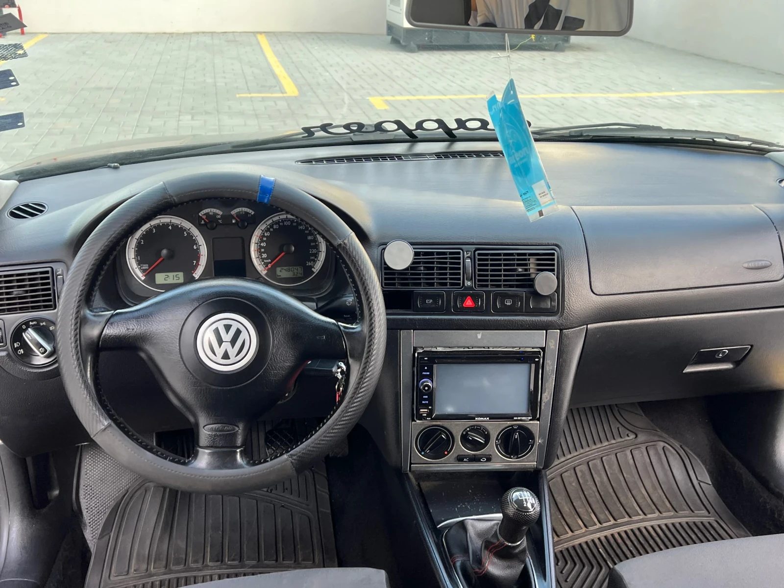 VW Golf 1.6 Highline  | Mobile.bg   9