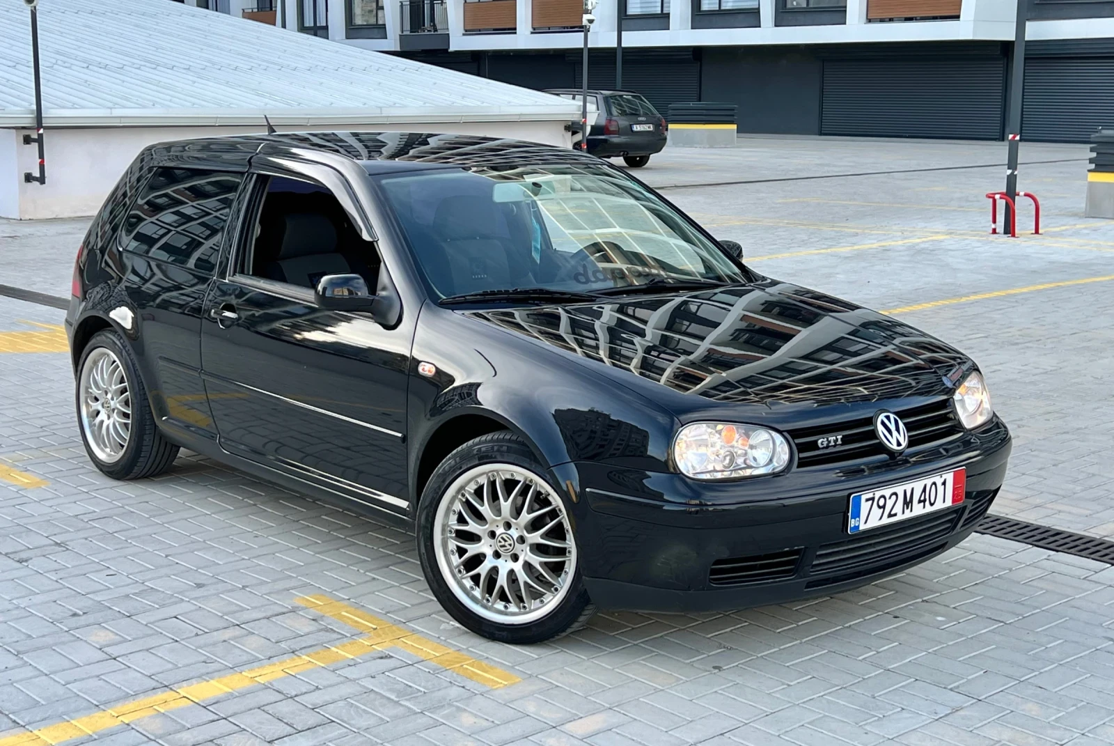 VW Golf 1.6 Highline  | Mobile.bg   1
