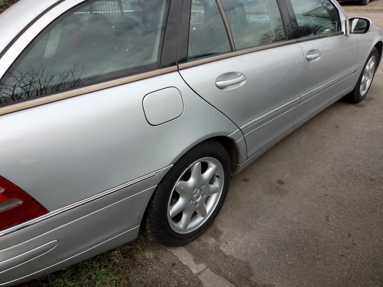 Mercedes-Benz C 270 Elegance - изображение 8