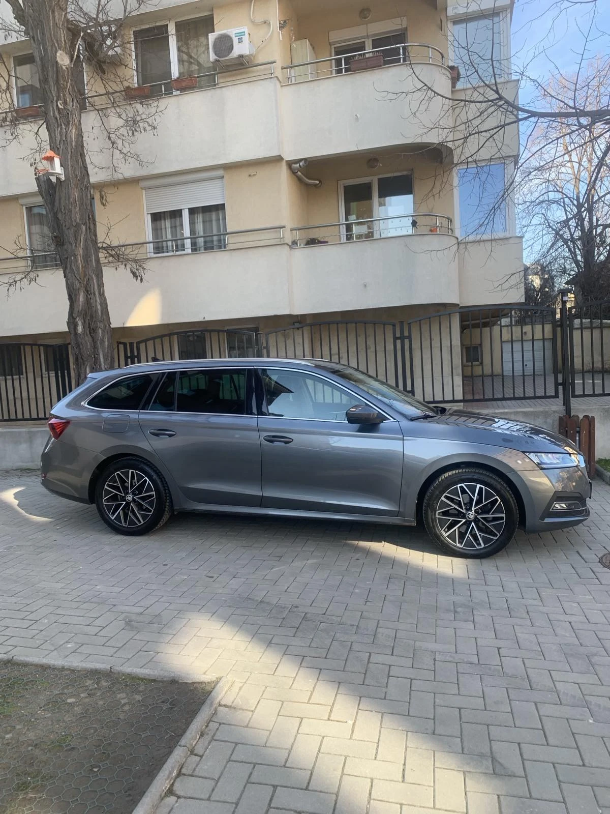 Skoda Octavia 2.0 TDI ��������� 7-�������� DSG 150�.�. | Mobile.bg � ����������� 4