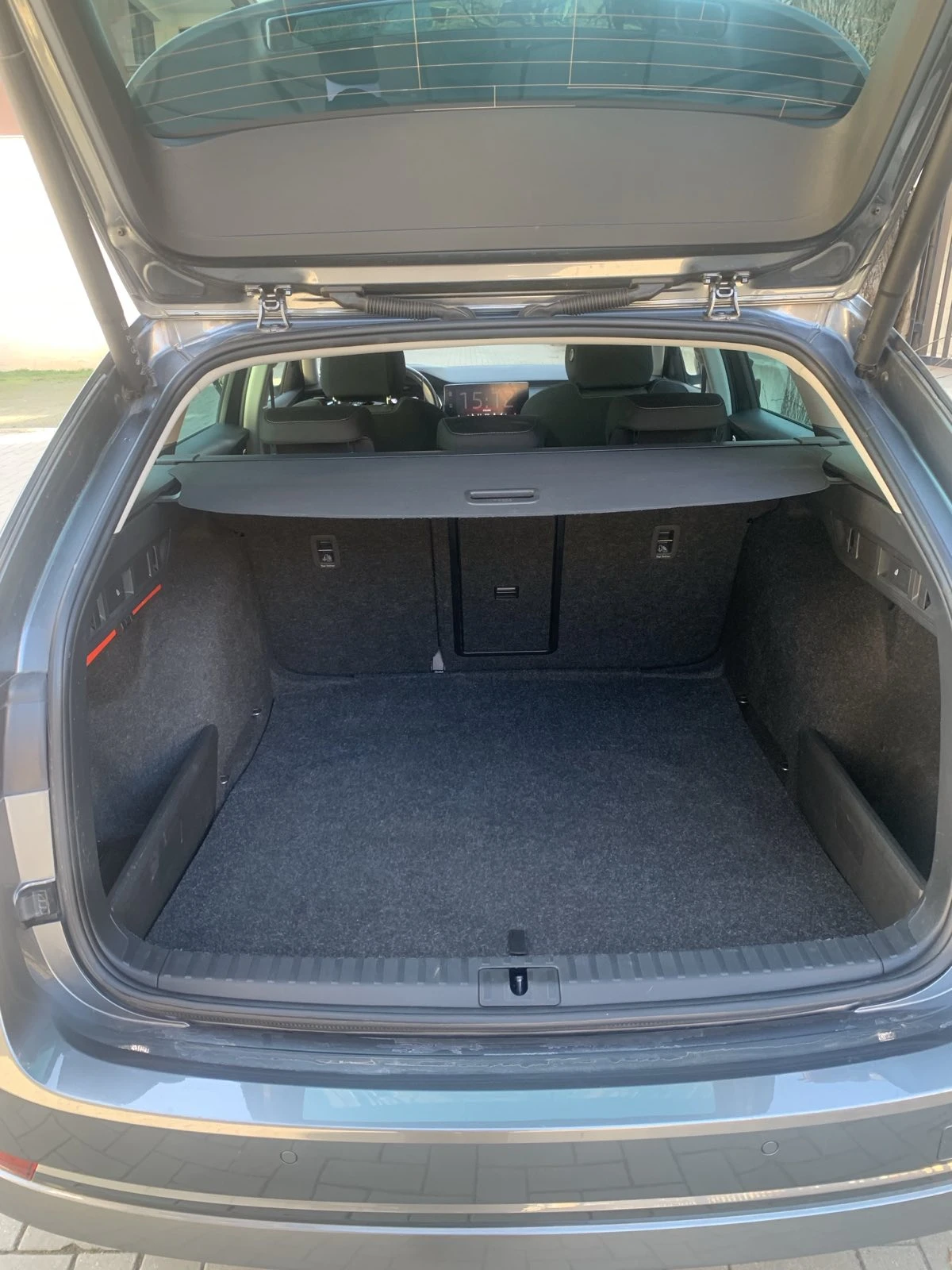 Skoda Octavia 2.0 TDI ��������� 7-�������� DSG 150�.�. | Mobile.bg � ����������� 11