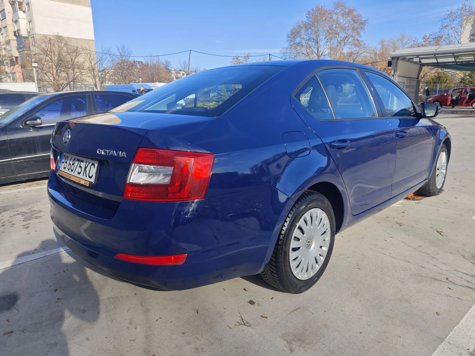 Skoda Octavia 1.6 TDI, снимка 5 - Автомобили и джипове - 53809853