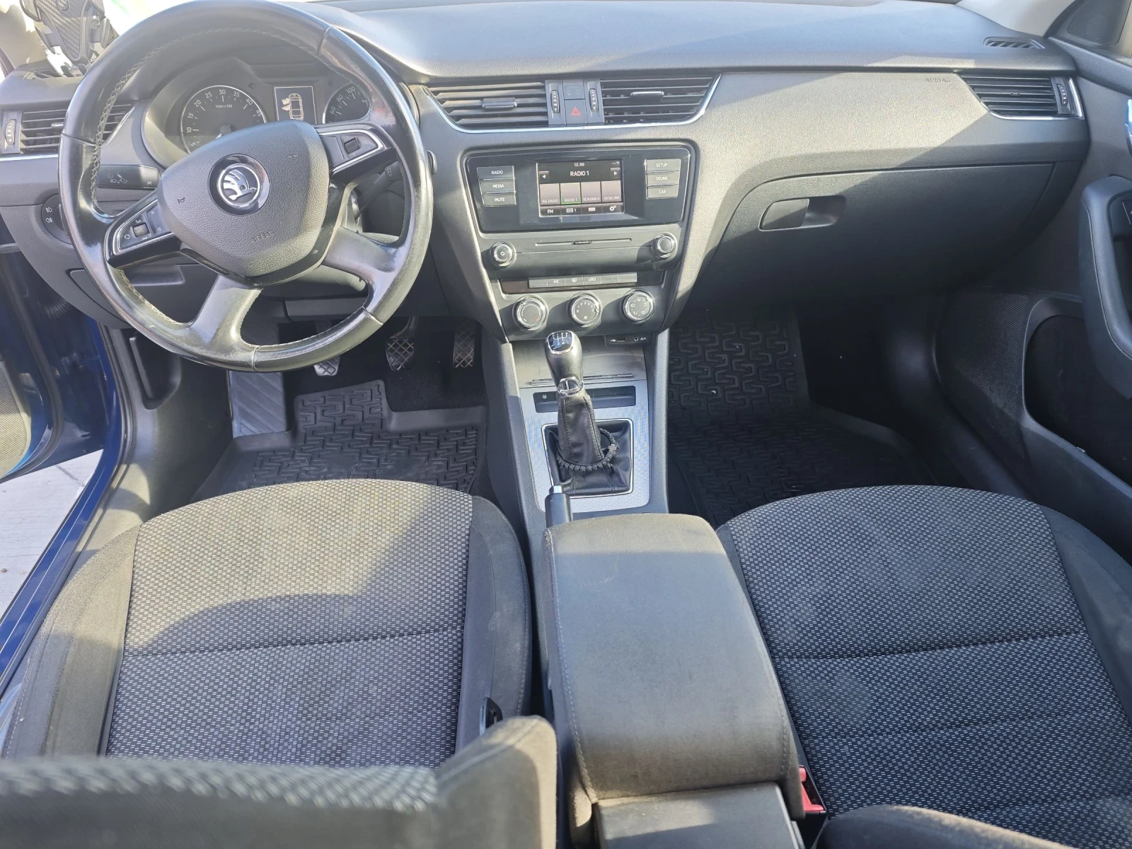 Skoda Octavia 1.6 TDI, снимка 9 - Автомобили и джипове - 53809853