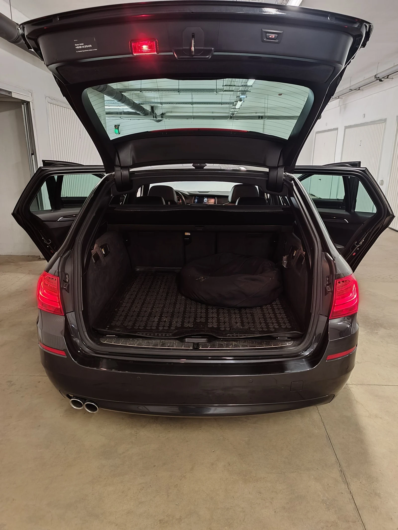 BMW 530 xDrive Facelift , снимка 4 - Автомобили и джипове - 54158938