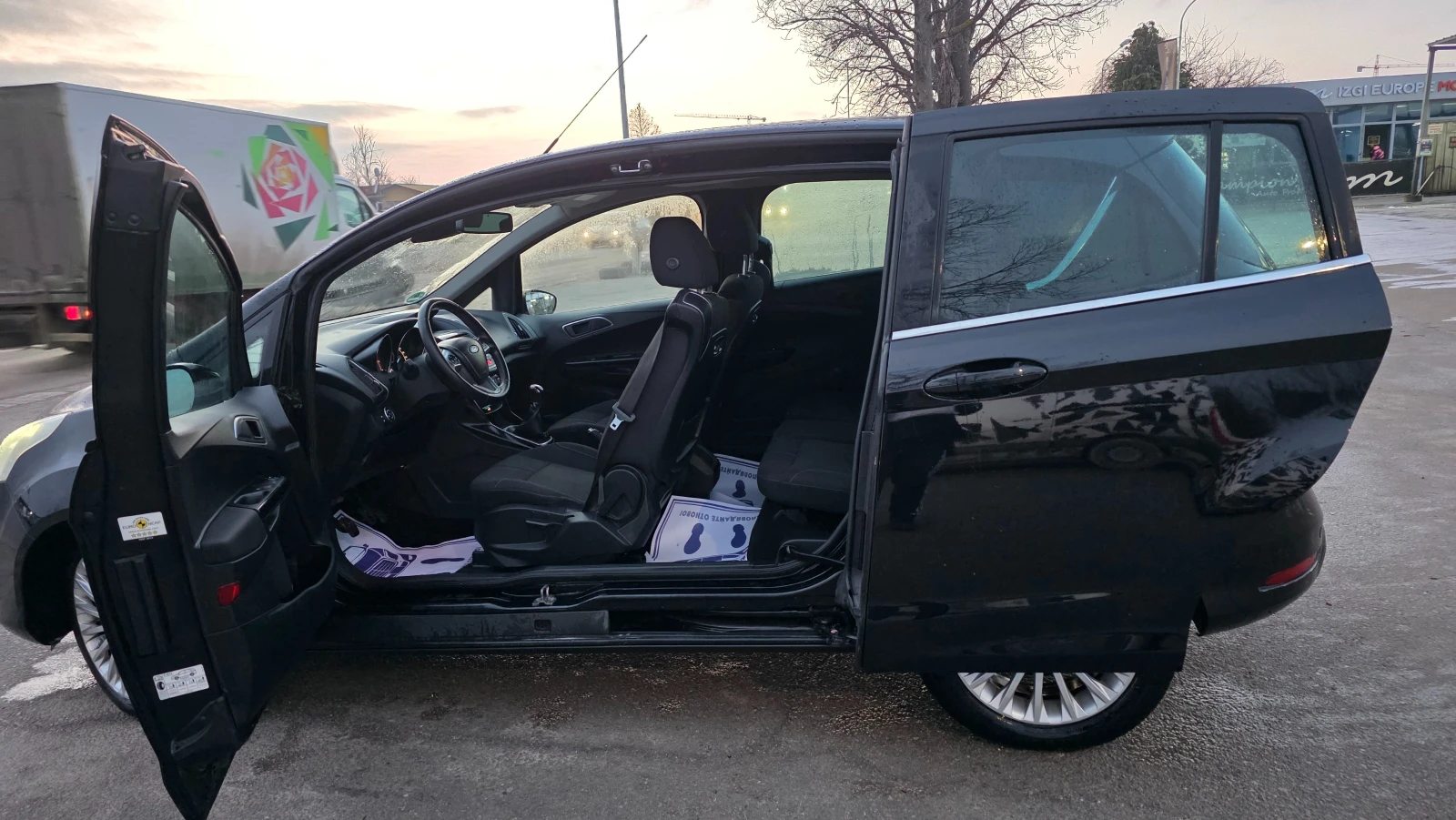 Ford B-Max KATO ЧИСТО НОВ, снимка 7 - Автомобили и джипове - 54487471