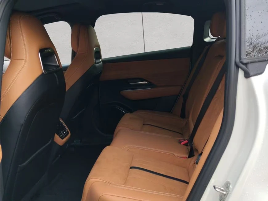 Mazda 6 e/245HP/LONG.RANGE/TAKUMI.PLUS/360/360/PANO/504z | Mobile.bg � ����������� 13