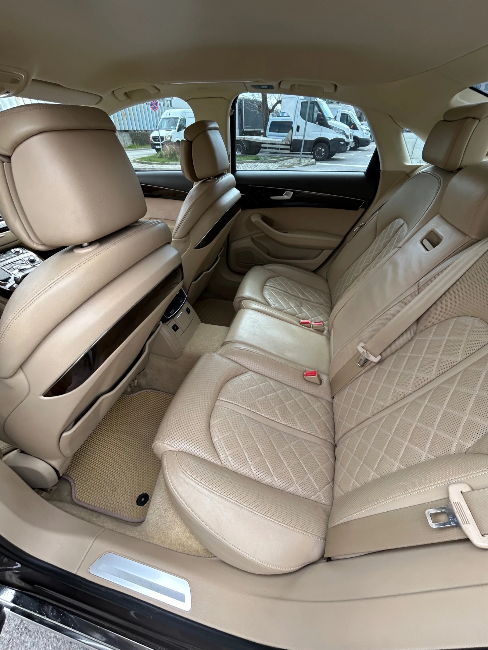 Audi A8, снимка 14 - Автомобили и джипове - 55236663