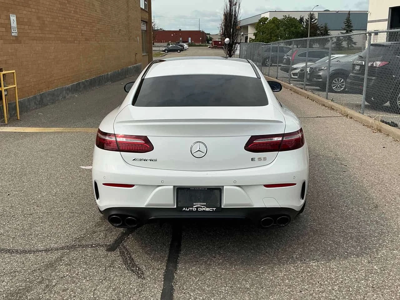 Mercedes-Benz E 53 AMG COUPE / BURMESTER / ЦЕНА ДО БЪЛГАРИЯ , снимка 4 - Автомобили и джипове - 55470736
