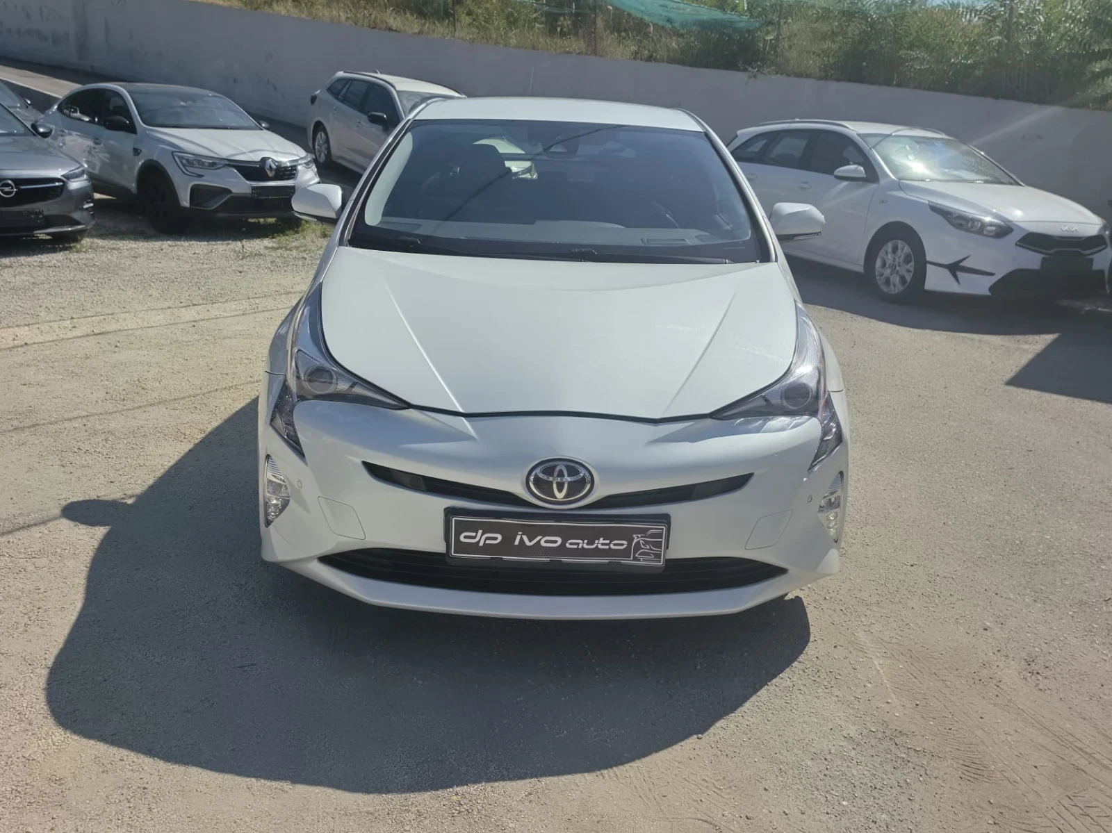 Toyota Prius HYBRID* КОЖА* НАВИ* ЕКСТРИ, снимка 5 - Автомобили и джипове - 55502354