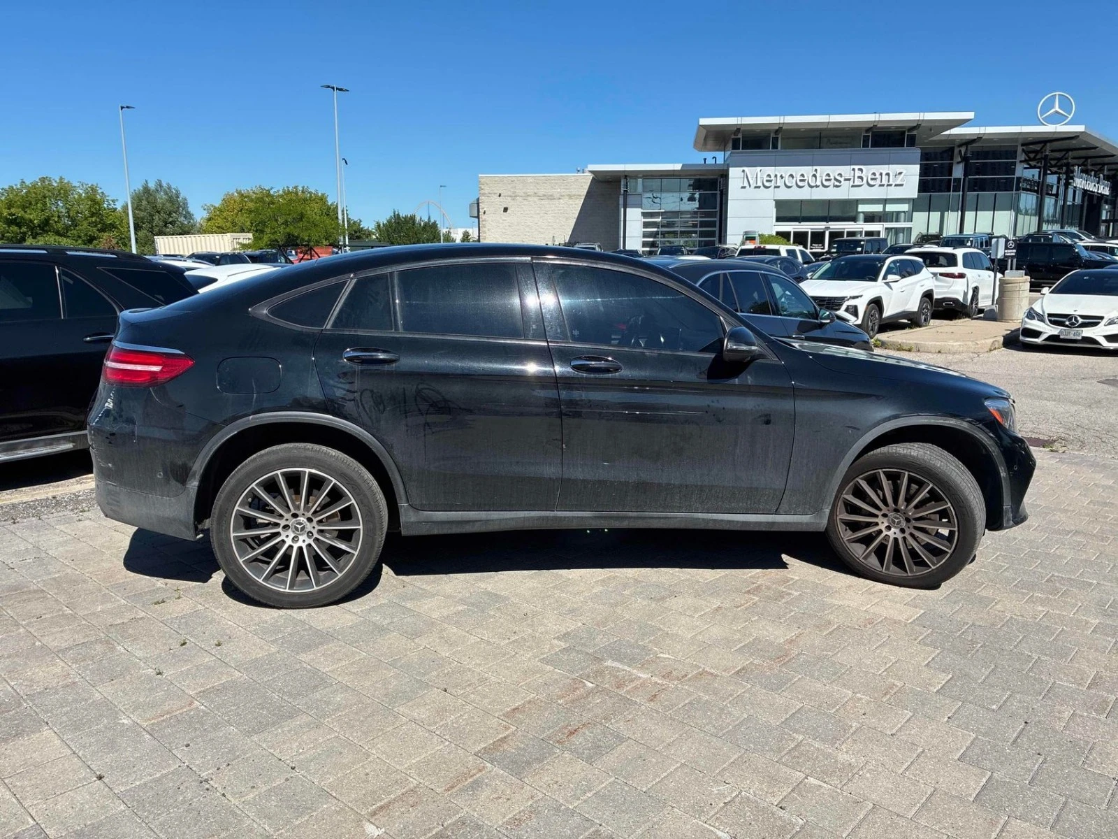 Mercedes-Benz GLC 300 AMG* COUPE* 360* ОБДУХ* , снимка 4 - Автомобили и джипове - 55533112
