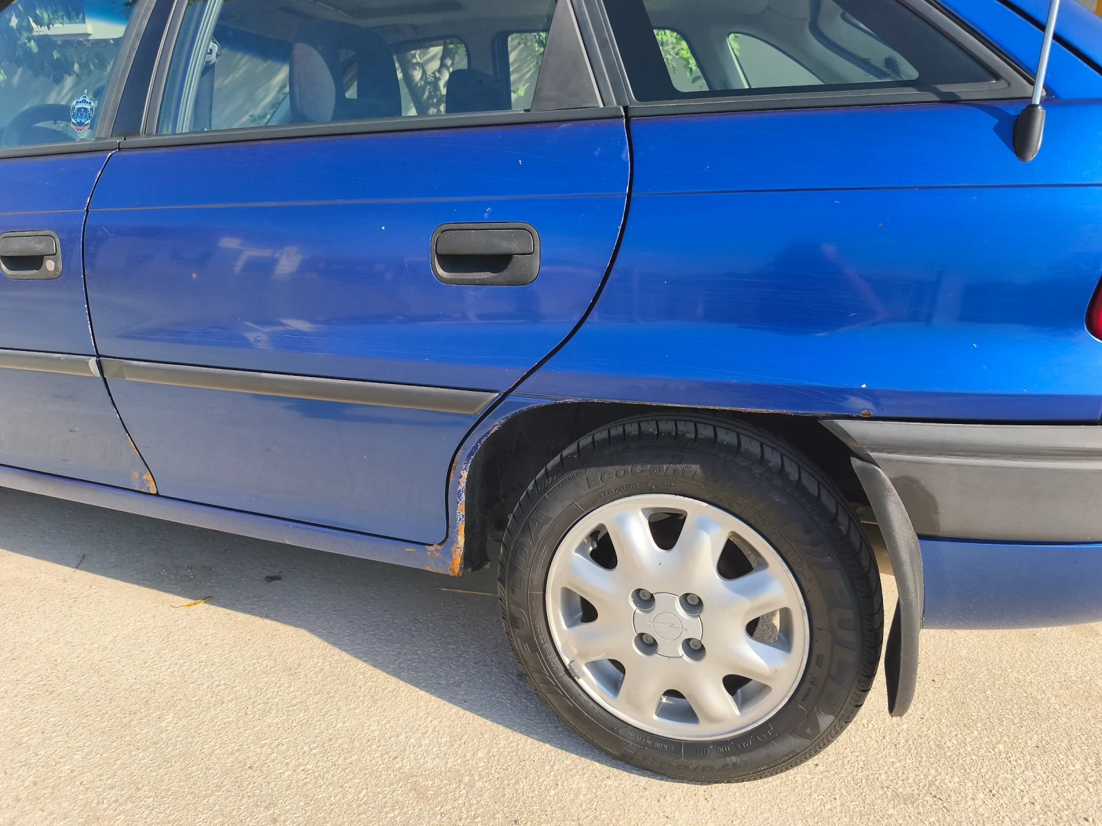 Opel Astra 1.6, снимка 5 - Автомобили и джипове - 55644780