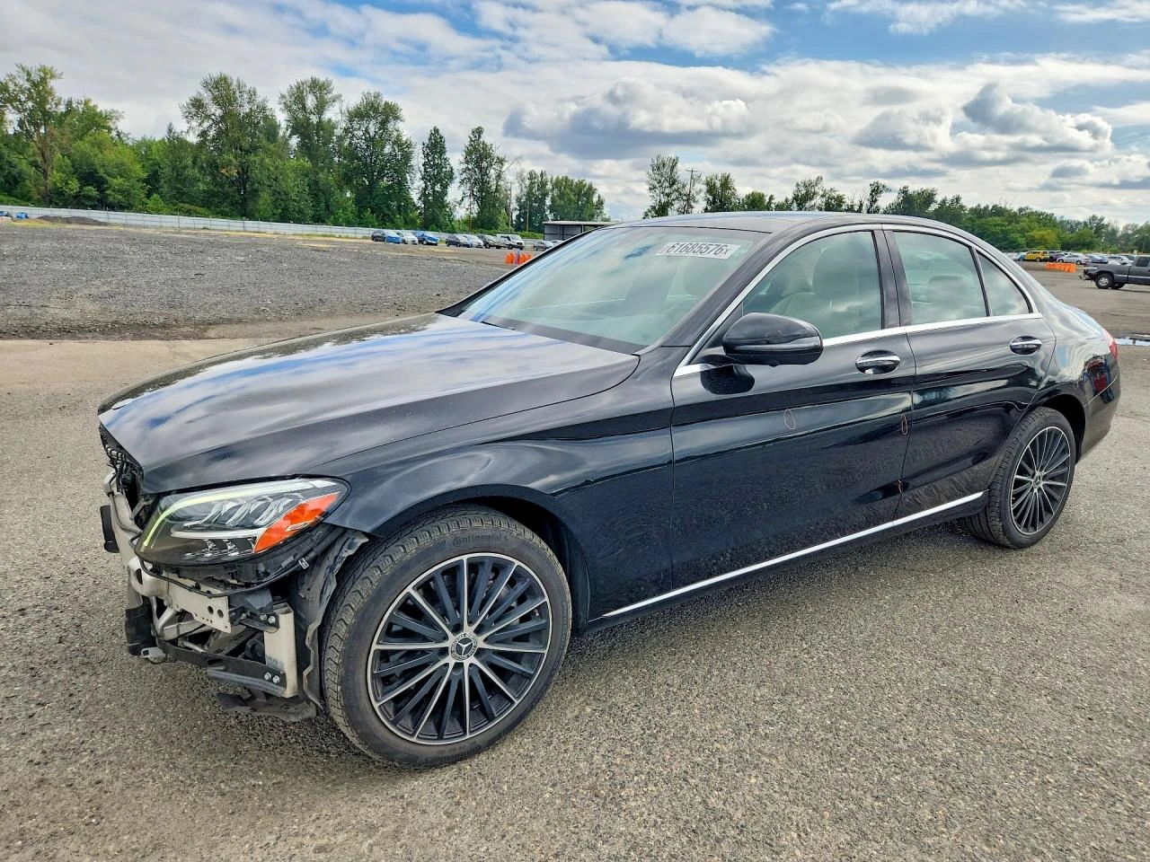 Mercedes-Benz C 300 4 MATIC /BURMESTER / DIGITAL