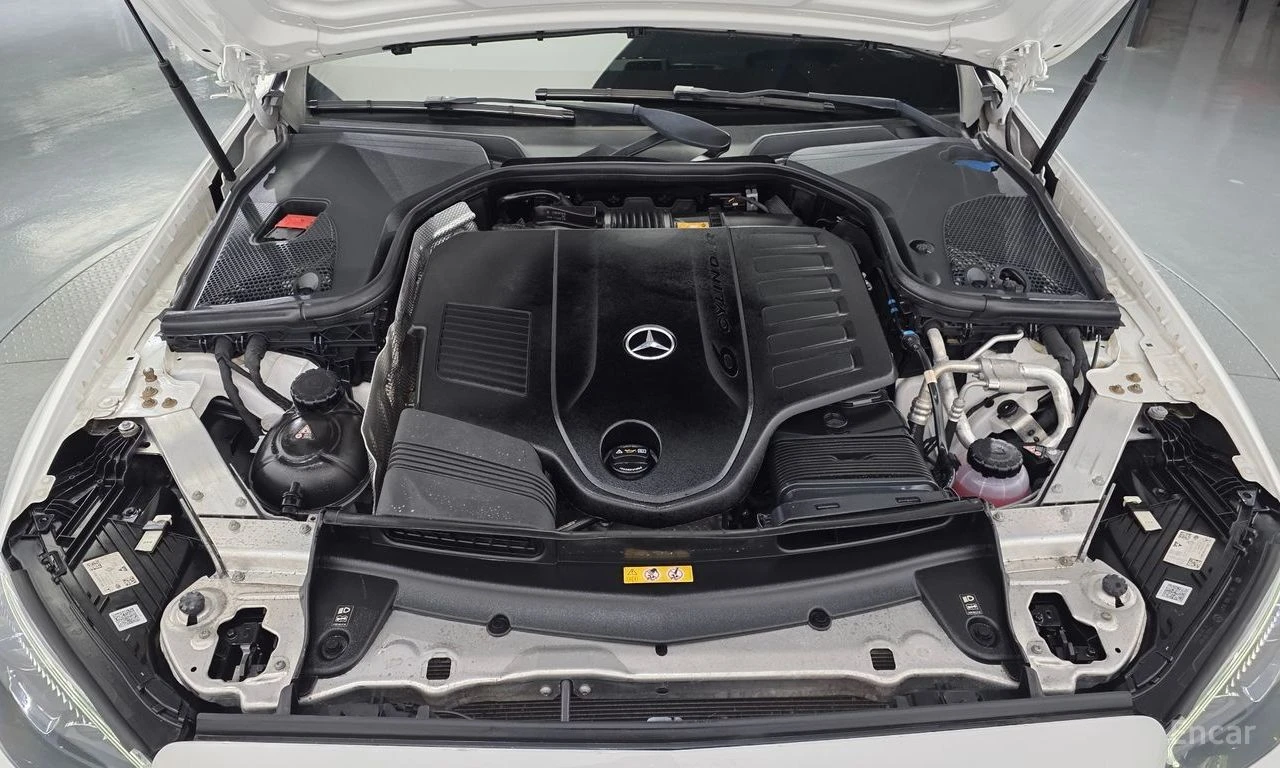 Mercedes-Benz E 450 4MATIC* BURMESTER* ОБДУХВАНЕ* ДИСТРОНИК* ХЕДЪП* 36, снимка 17 - Автомобили и джипове - 55972868