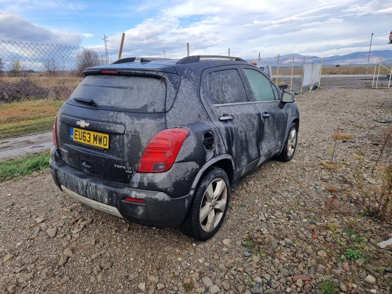 Chevrolet Trax 1.7d, снимка 4 - Автомобили и джипове - 38962074