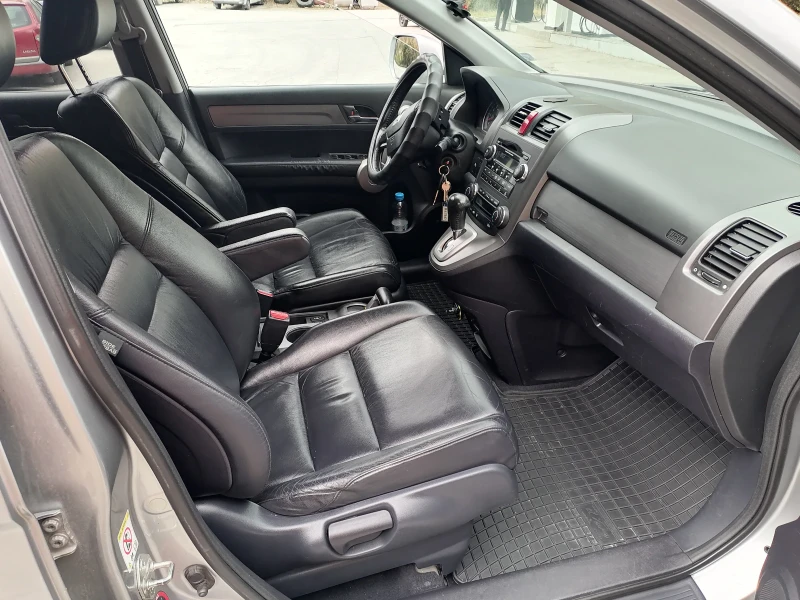 Honda Cr-v 2.0, снимка 10 - Автомобили и джипове - 49244009