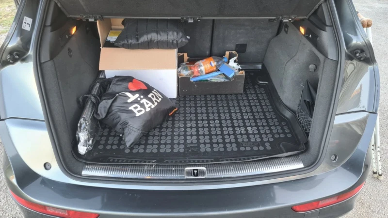 Audi Q5 S-Line, снимка 4 - Автомобили и джипове - 53096725