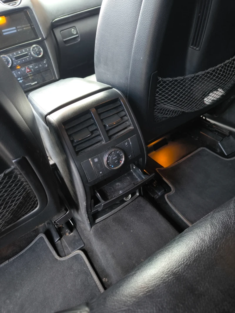 Mercedes-Benz ML 350 Facelift, снимка 8 - Автомобили и джипове - 53539416