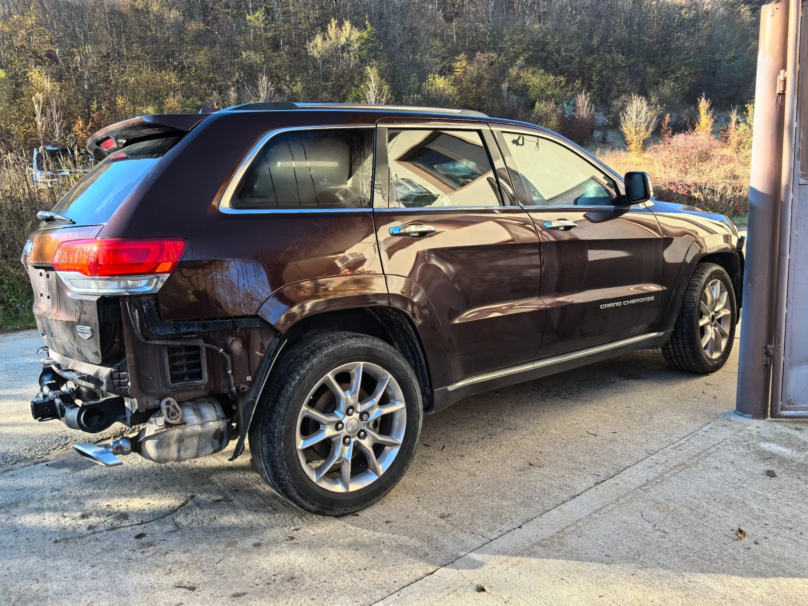 Jeep Grand cherokee 5.7 СУМИТ  - изображение 3