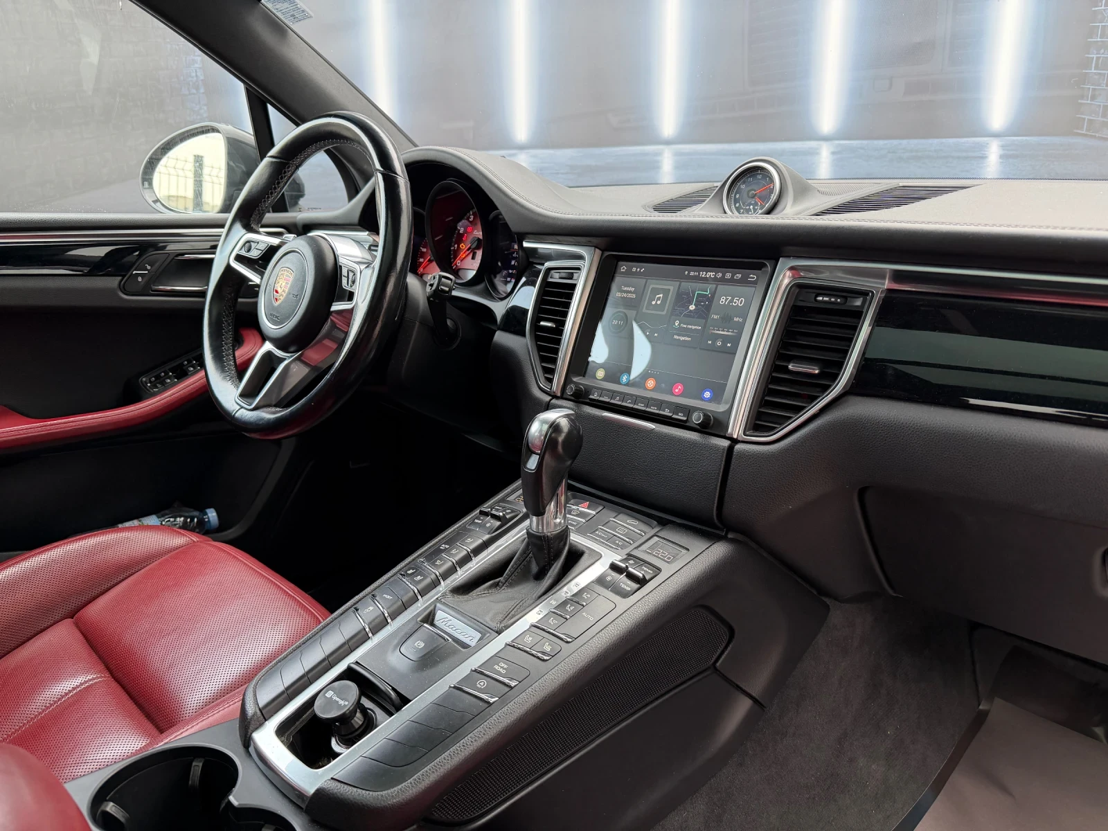 Porsche Macan S , снимка 12 - Автомобили и джипове - 53963480