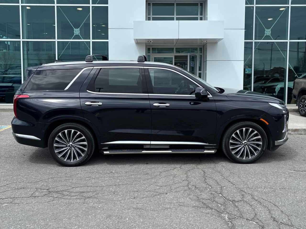 Hyundai Palisade * Ultimate Calligraphy * DISTRONIC* 360* ОБДУВХАНЕ, снимка 3 - Автомобили и джипове - 54450233