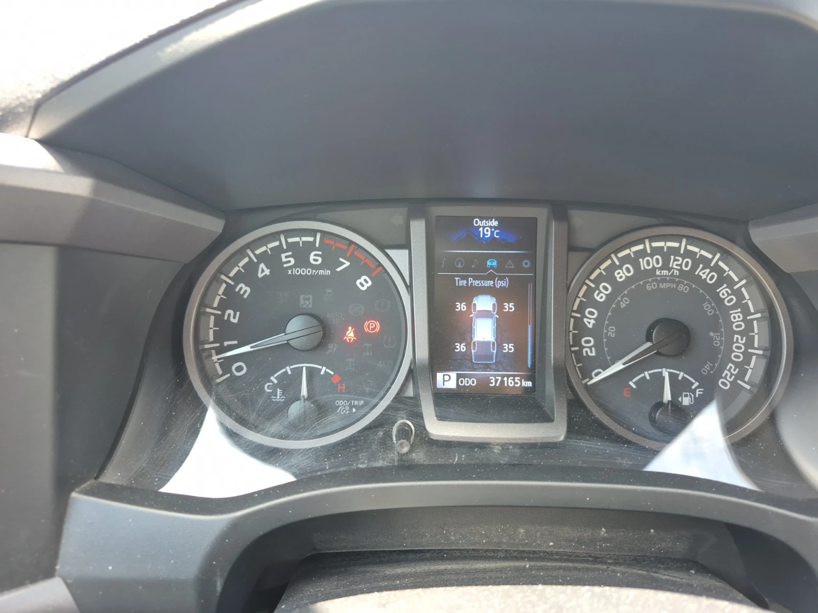 Toyota Tacoma  4WD SR5 Double Cab , снимка 11 - Автомобили и джипове - 54472096