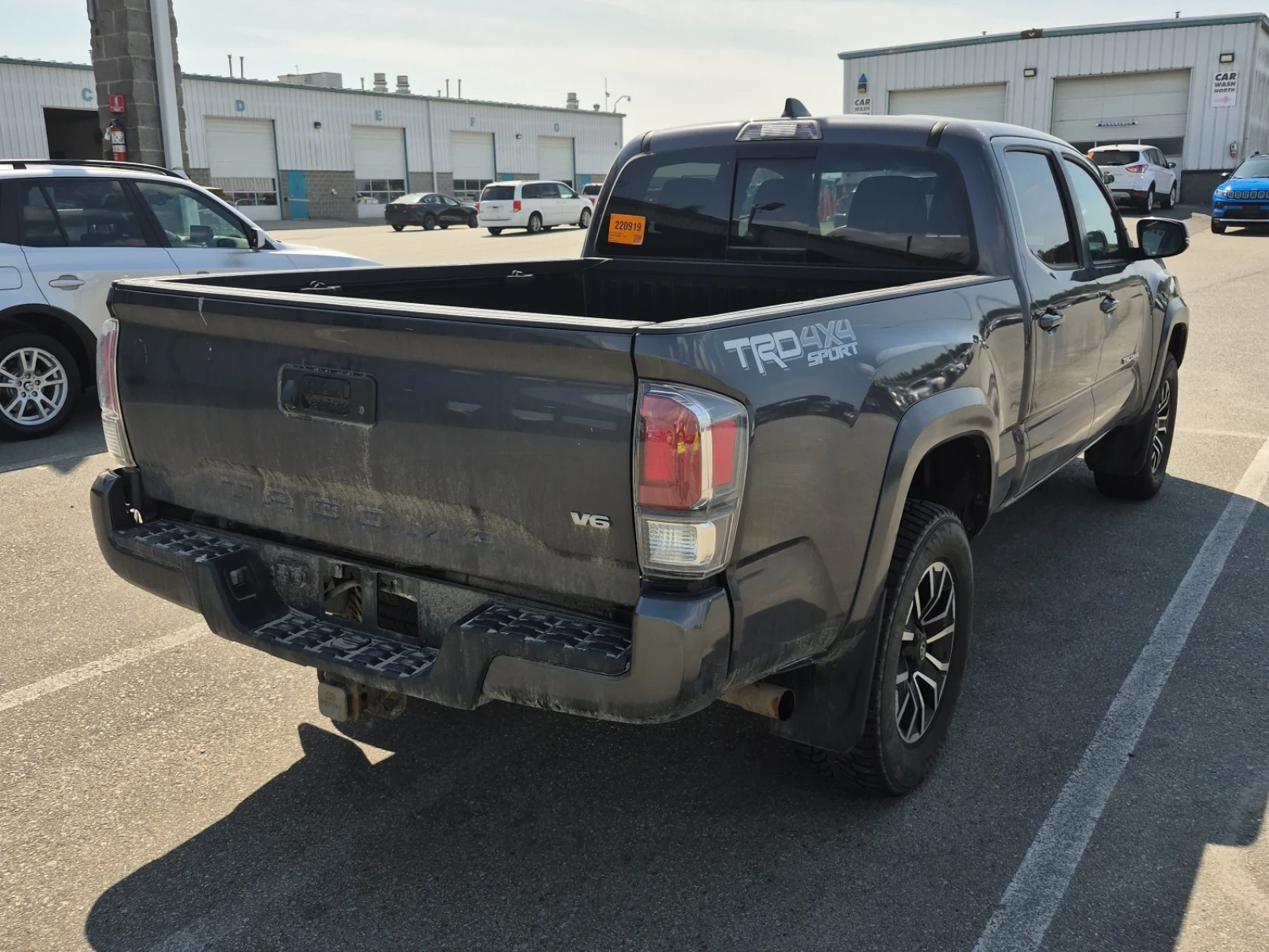 Toyota Tacoma  4WD SR5 Double Cab , снимка 4 - Автомобили и джипове - 54472096