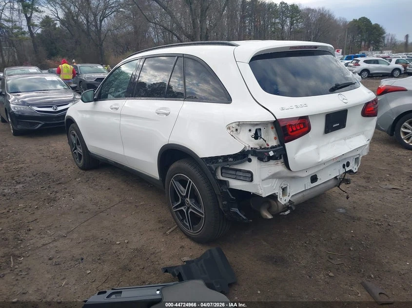 Mercedes-Benz GLC 300 2.0l 4Matic Suv, снимка 3 - Автомобили и джипове - 54572521