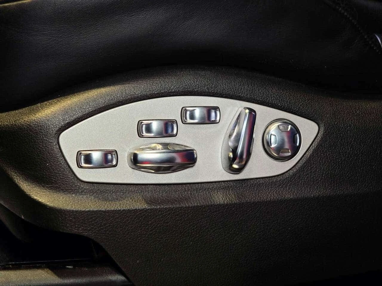 Porsche Macan * CARFAX * ЦЕНА ДО БГ, снимка 10 - Автомобили и джипове - 54777801