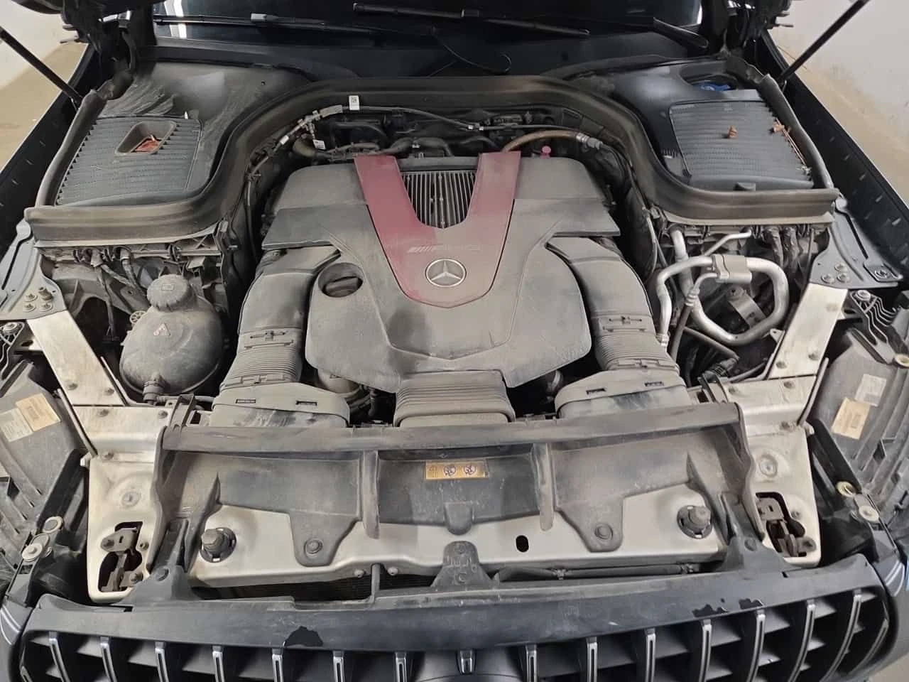 Mercedes-Benz GLC 43 AMG ПОДГРЕВИ * ПАНО * KEYLESS * CARFAX, снимка 16 - Автомобили и джипове - 54794429