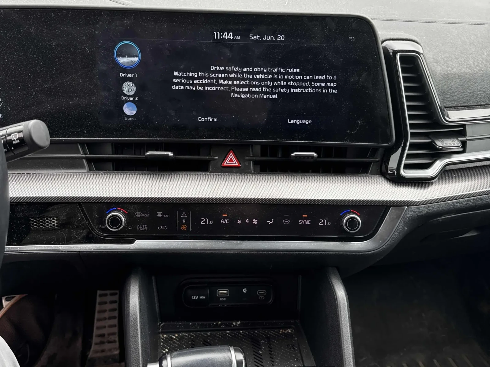 Kia Sportage EX Premium AWD w/Black Interior/CARFAX, снимка 9 - Автомобили и джипове - 55016109