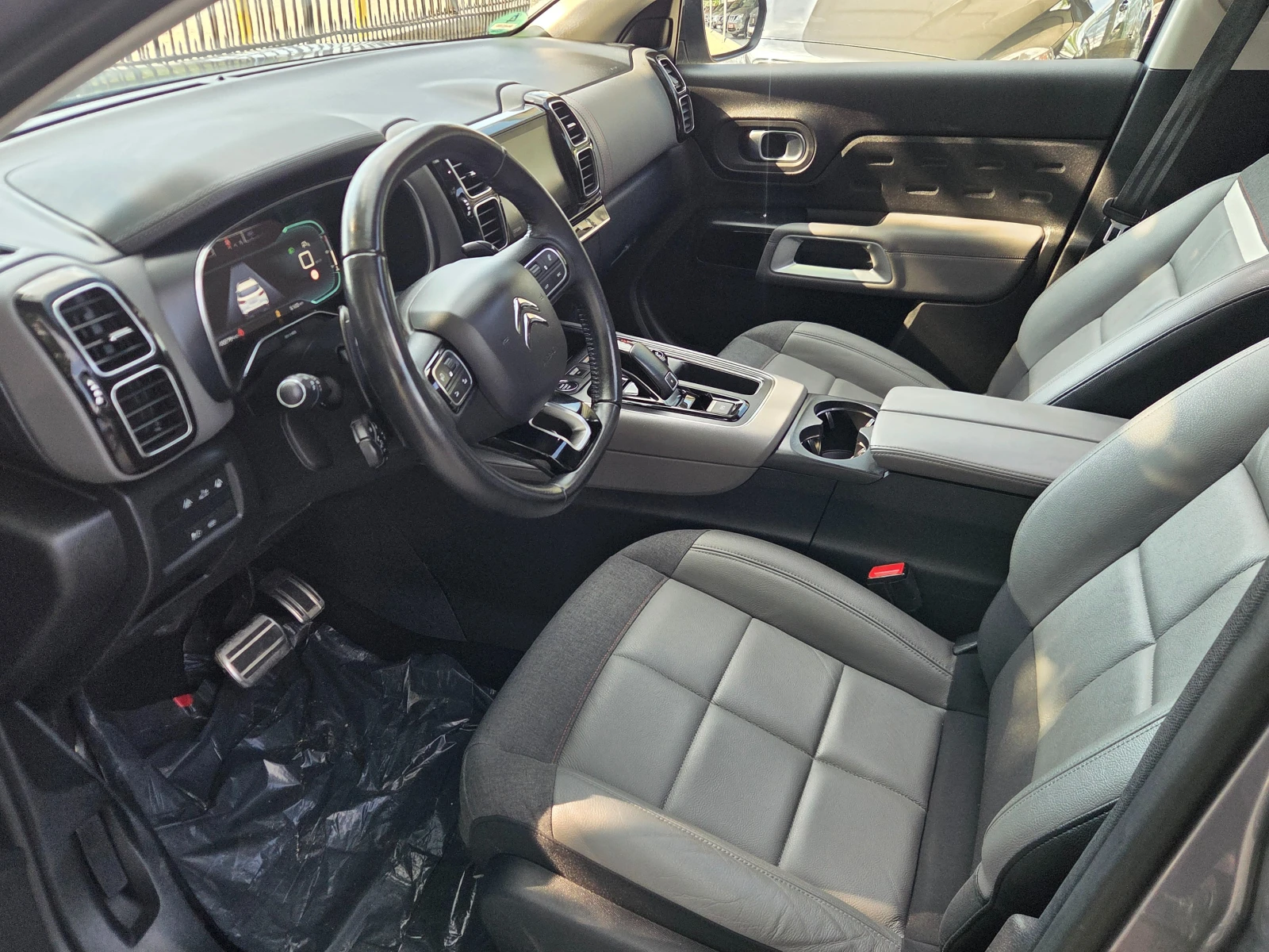 Citroen C5 Aircross 2.0HDI 180ps* PANORAMA* 360-Kamera* PECHKA* , снимка 17 - Автомобили и джипове - 55332361