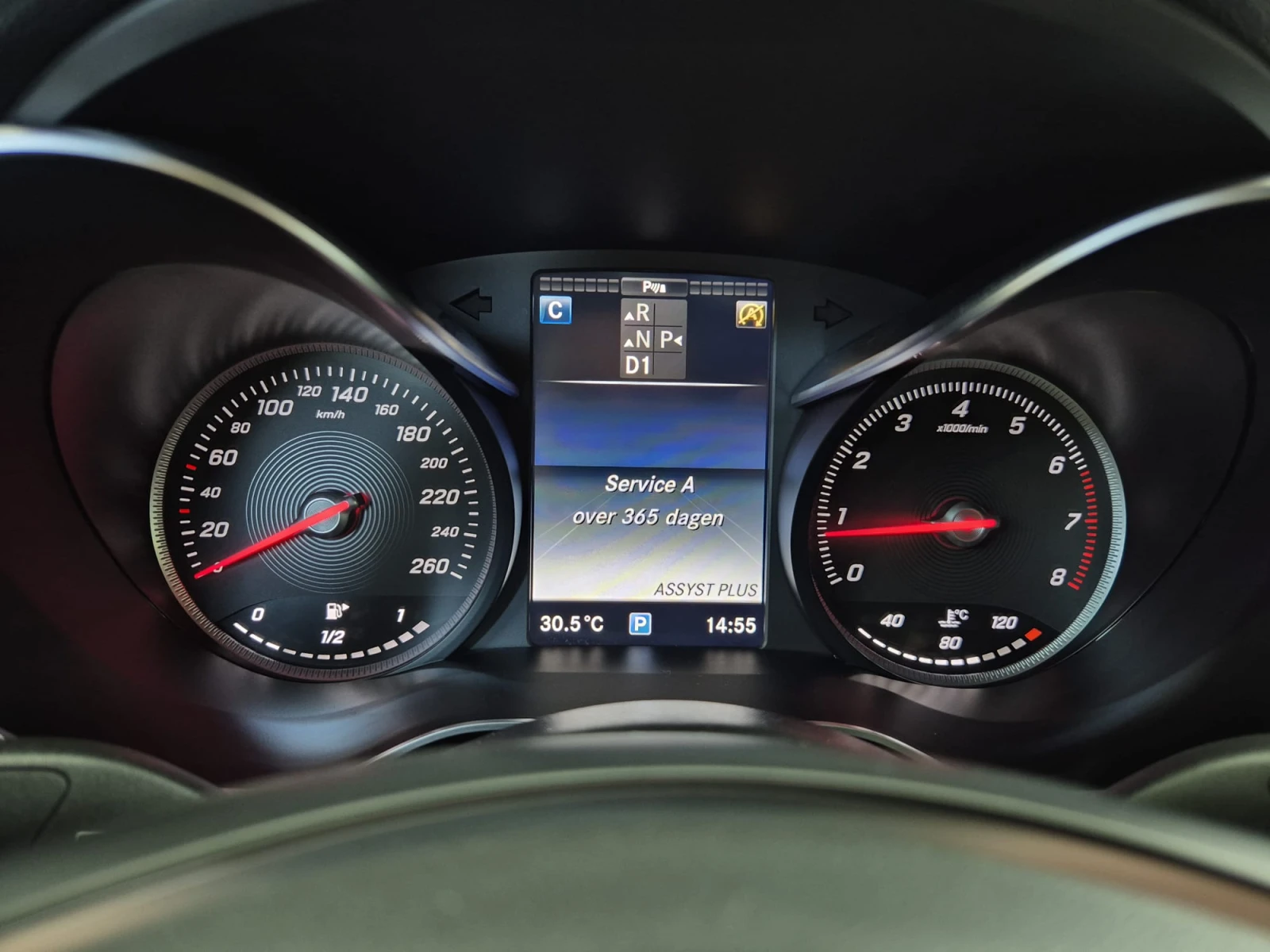 Mercedes-Benz GLC Coupe 250 AMG Line 4Matic LED Navi Camera Leather, снимка 11 - Автомобили и джипове - 56196867