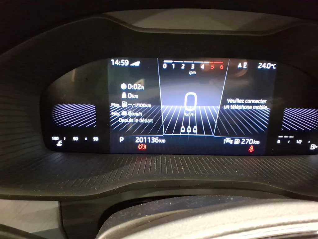 Skoda Kodiaq 2.0 CRTDI DSG7 CLEVER NAVI LED, снимка 9 - Автомобили и джипове - 56201508
