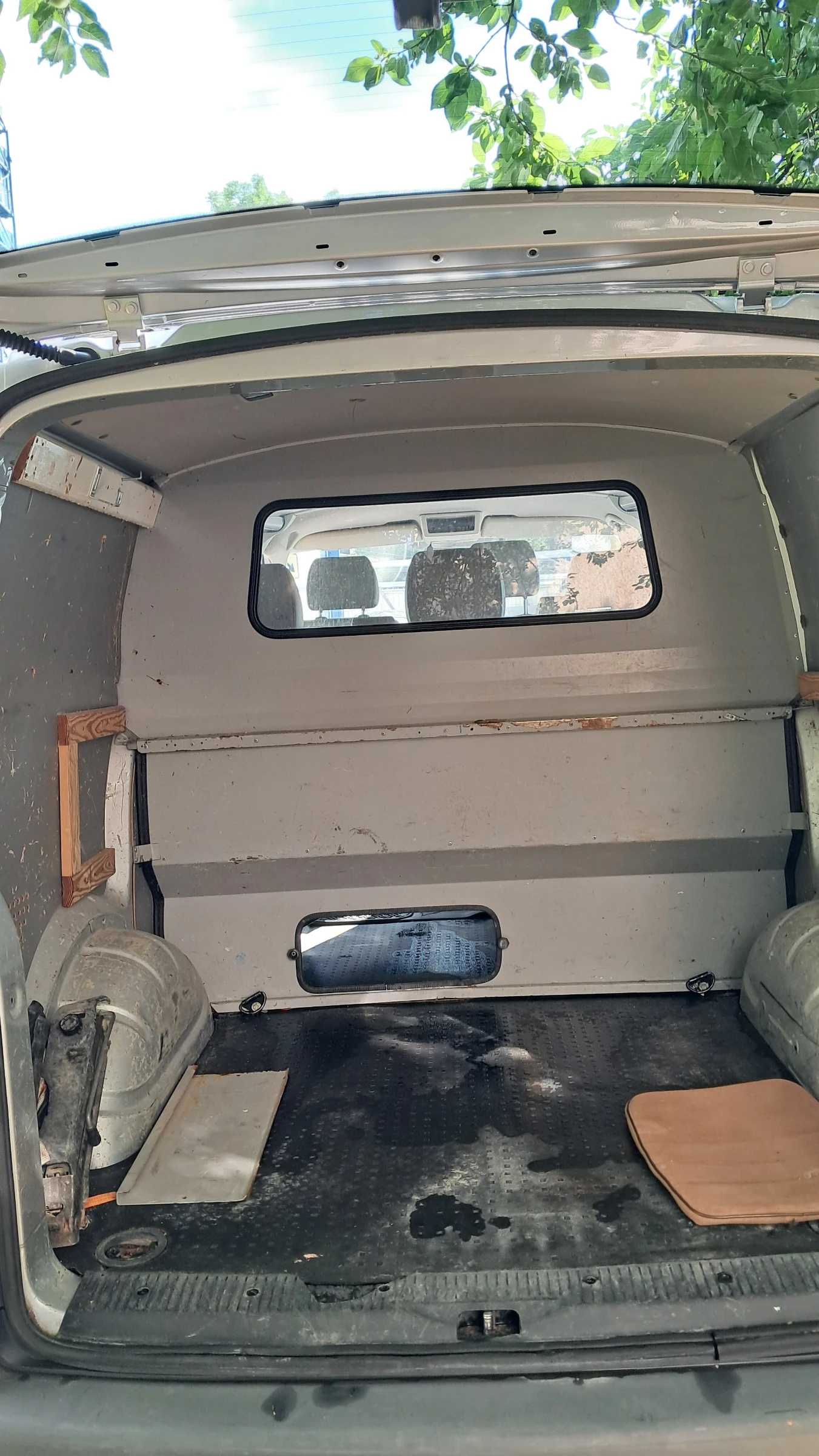 VW T5, снимка 4 - Бусове и автобуси - 56092995