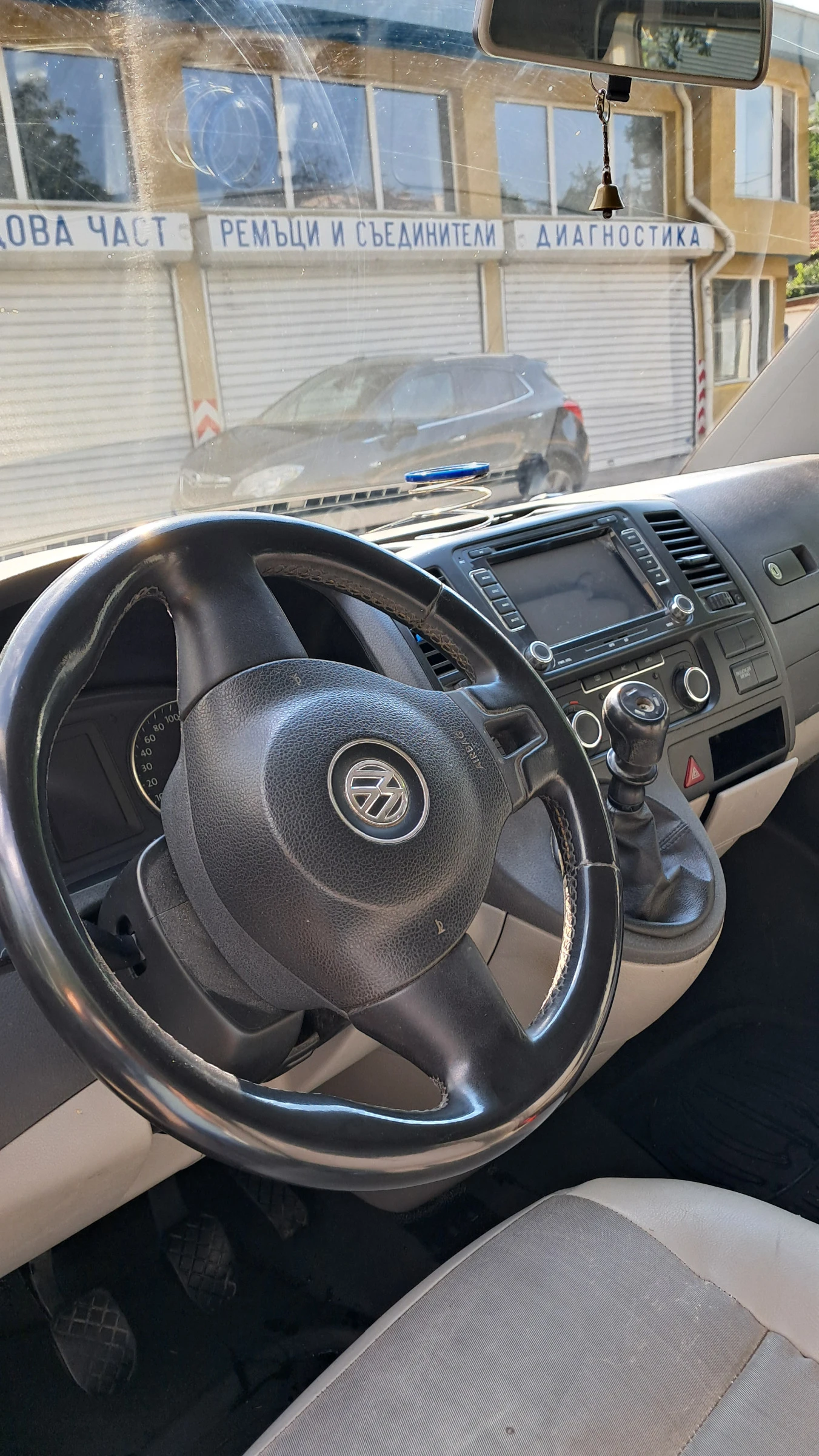 VW T5, снимка 6 - Бусове и автобуси - 56092995