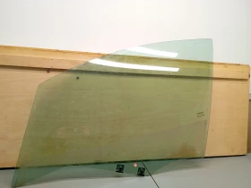 Стъкло предно ляво Рено Клио 1.5дци (бордо)