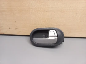 Дръжка вътрешна предна дясна Мицубиши Колт 1.5д