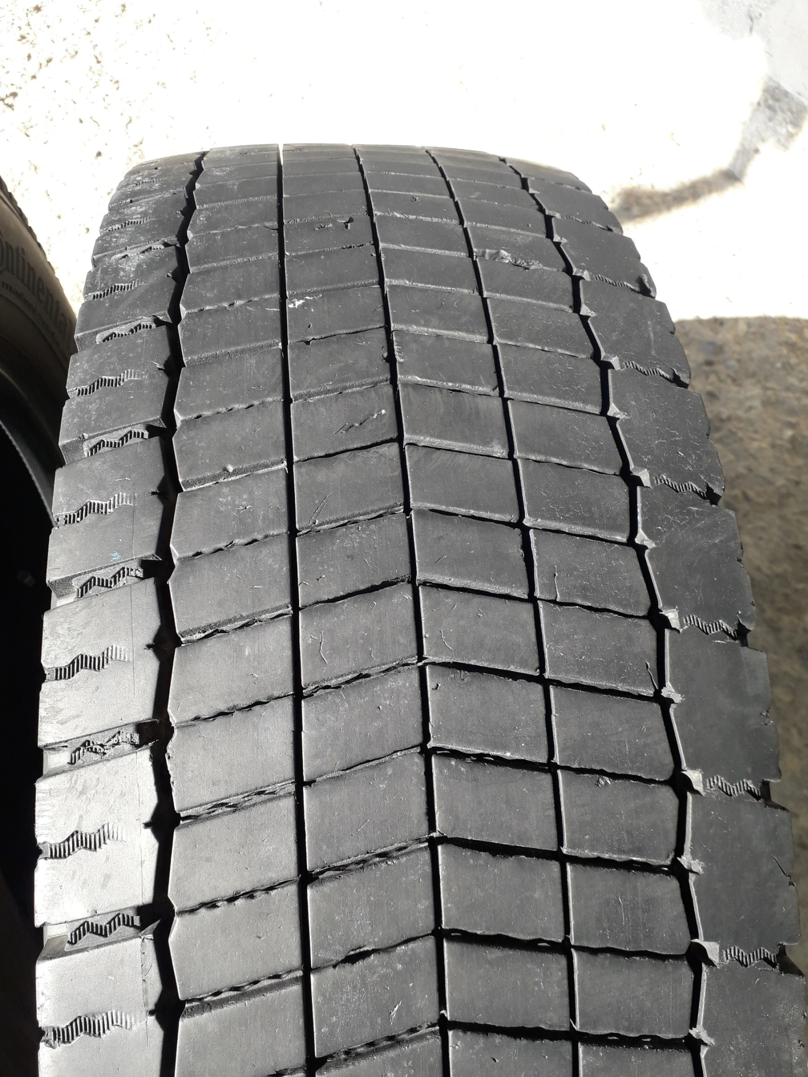  305/70R19.5 | Mobile.bg   4