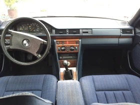 Mercedes-Benz 124 6 doors, снимка 5