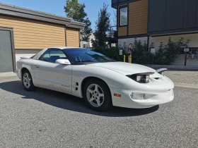 Pontiac Firebird Base, снимка 3