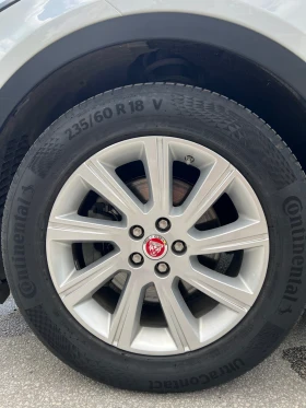 Jaguar E-pace R Dynamic 180D, снимка 15