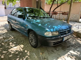 Opel Astra 1.4 ГАЗ, снимка 12