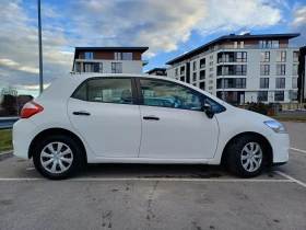 Toyota Auris, снимка 5