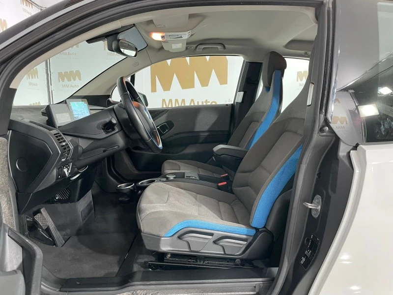 BMW i3 120Ah 170кс термопомпа, снимка 11 - Автомобили и джипове - 42746712